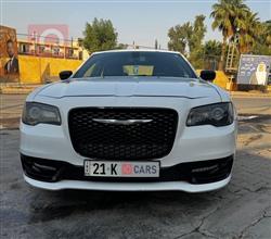 کرایسلەر 300